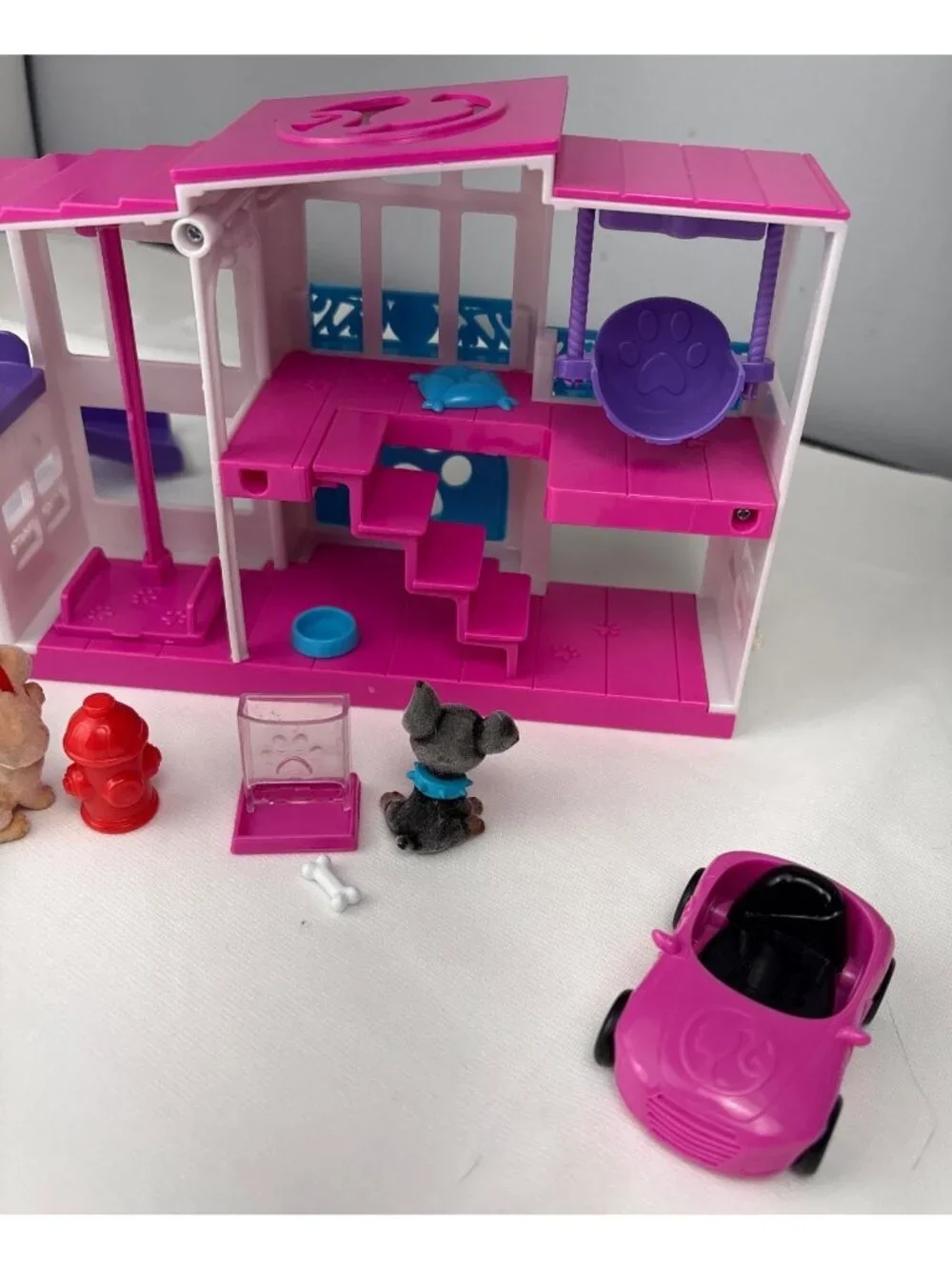 Barbie Pet Dreamhouse 2-Sided Playset Pets & Accessories